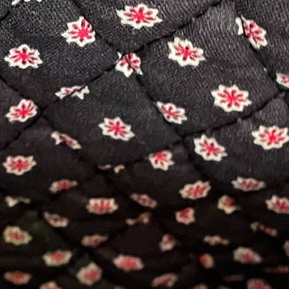 Quilted Cotton Paisley, Hearts, Tote, Purse, Bag Ruffle Pockets Red, Blue, Brown - Picture 8 of 16